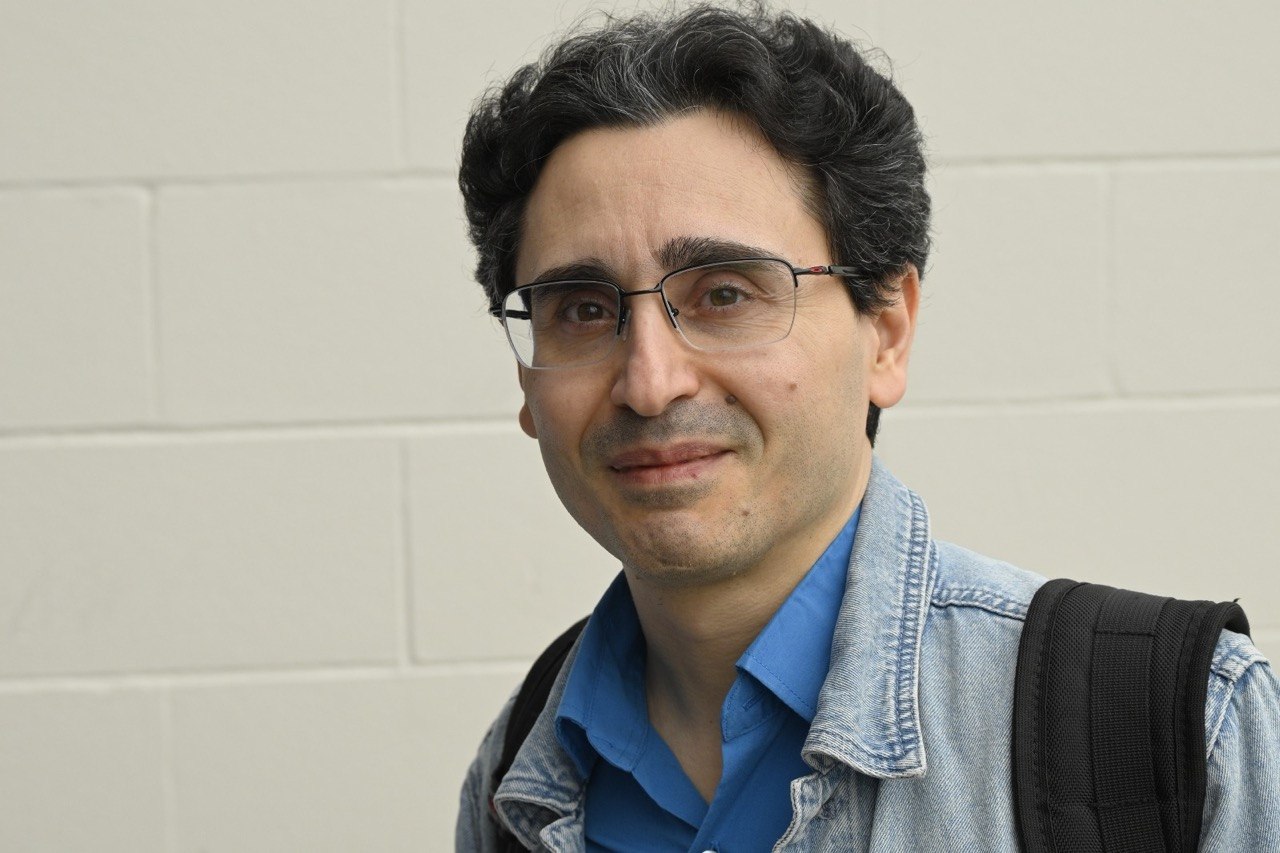 Farhad Farhangfar